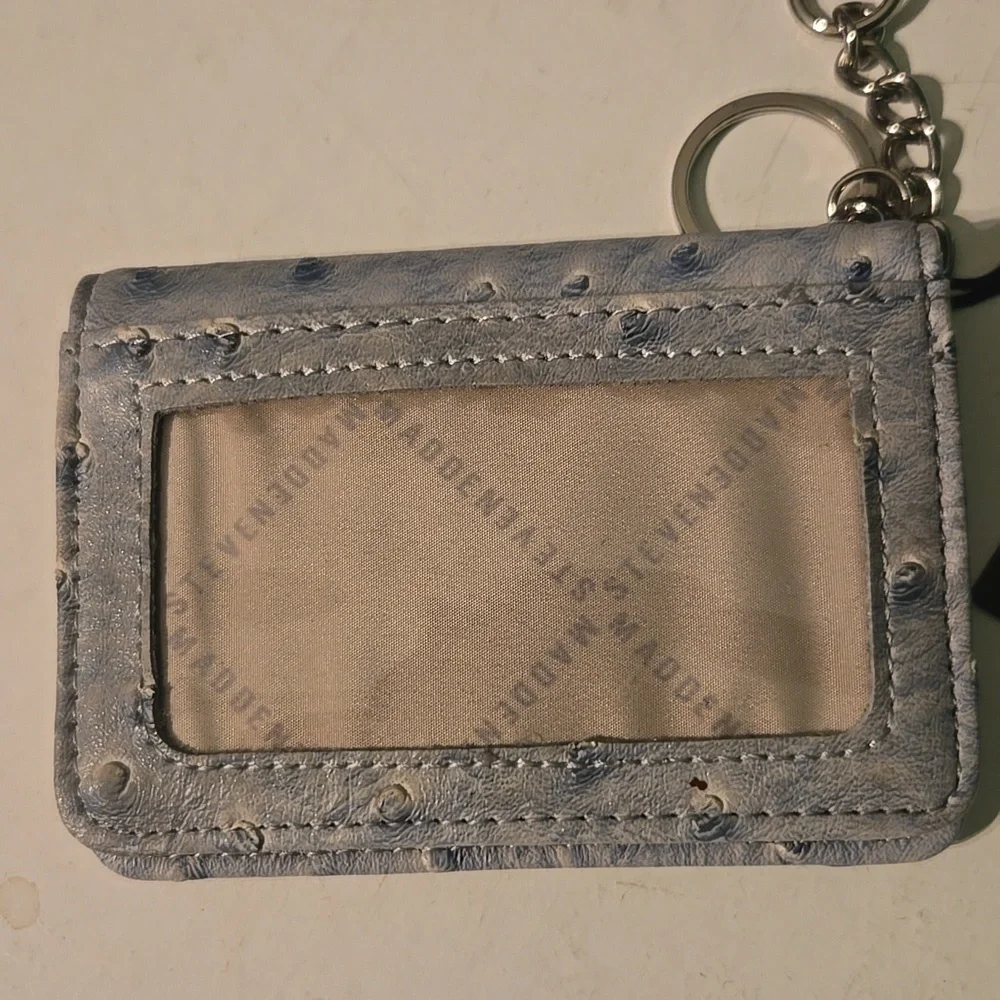 New Steve Madden women's grey embossed card holder key rin wallet